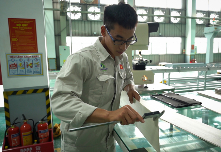14 - Bên trong nhà máy sản xuất sàn AnPro - vật liệu xanh vì sự phát triển bền vững